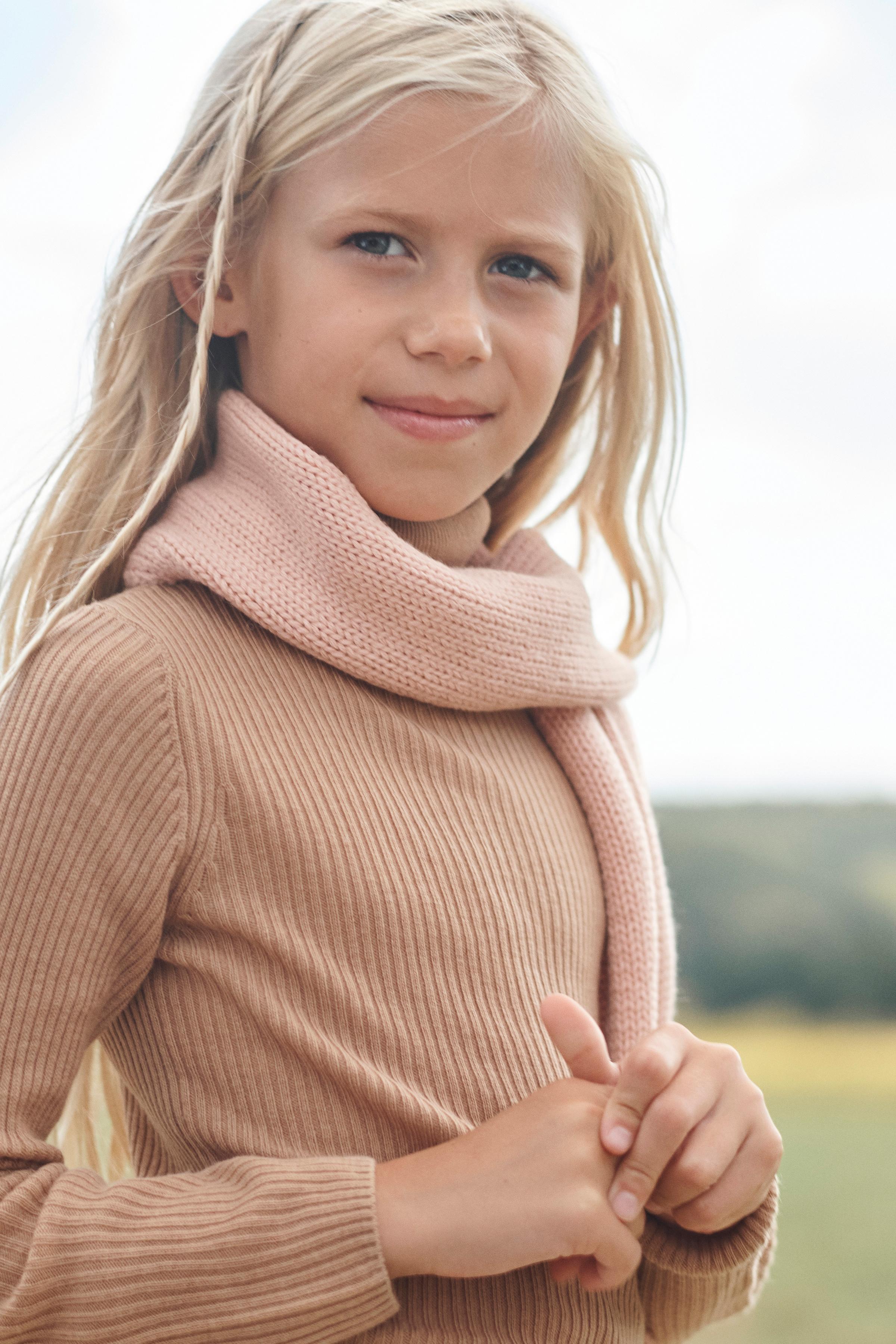 100% WOOL TURTLENECK JUMPER LIMITED EDITION